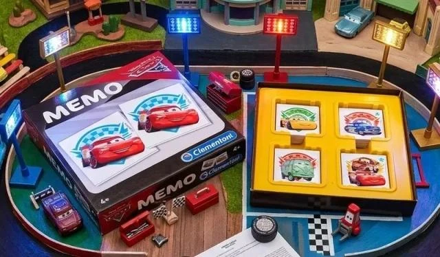 Juego Memo Clementoni Cars